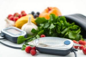 Healthy foods like leafy greens, berries, and garlic arranged beside a glucose monitor and blood pressure cuff, symbolizing natural ways to manage both conditions.